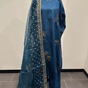 Pakistan 3 peice suit